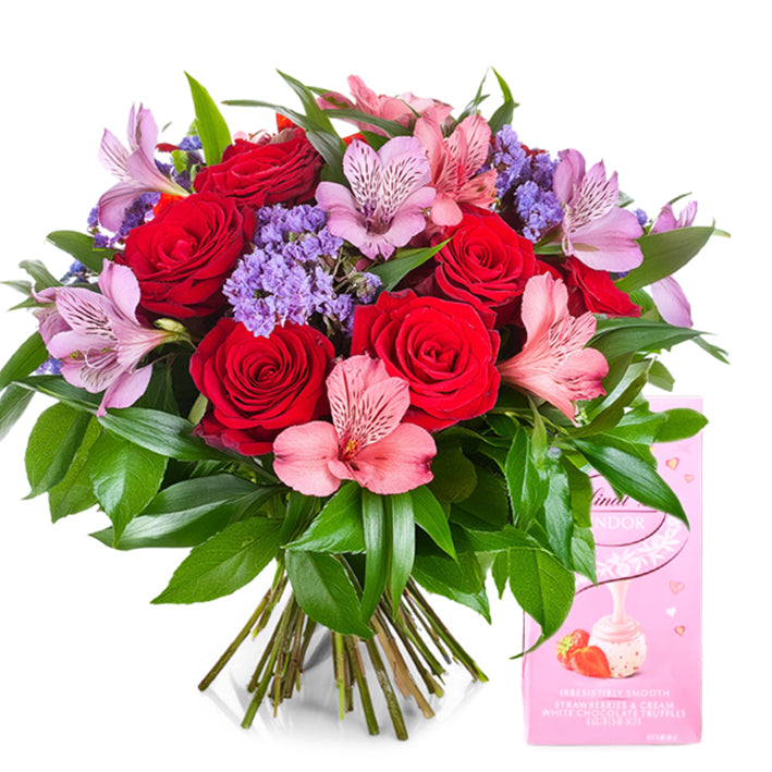 Tender Roses & Chocolate Gift Set fresh flower gift for delivery in selected countries
