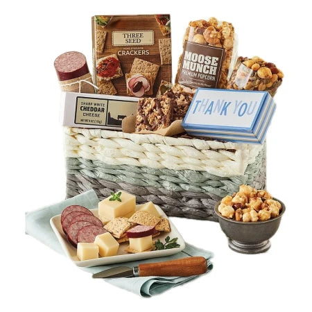 Pristine Picnic to the USA Gourmet-Gift-Baskets