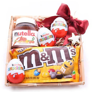 Box of sweets for three children Chocolate-Gift-Basket