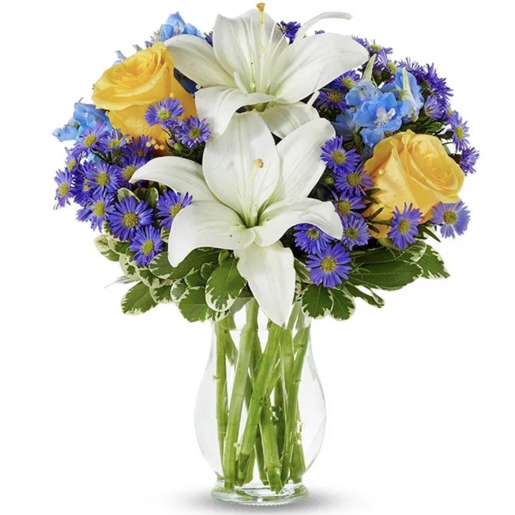 Lovely Lily fresh flower arrangement for delivery in the United States